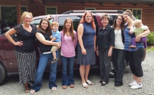 Councilmember Kathy Lambert with Mamma’s Hands Executive Director Amy Hardebeck
