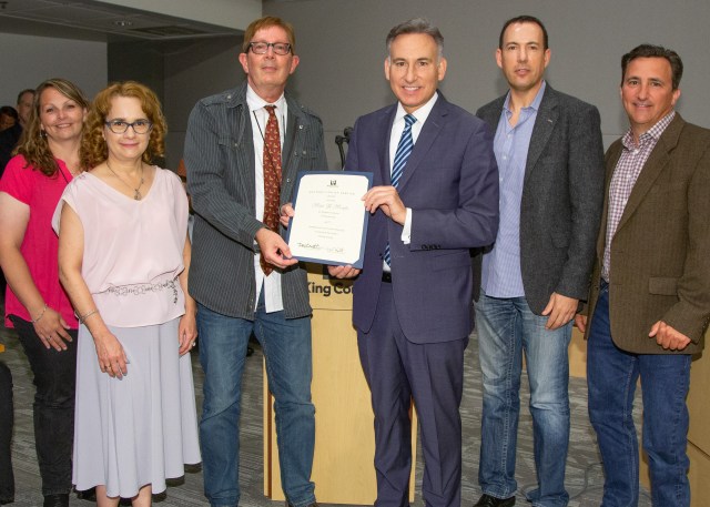 Mark Menghi 0718ServiceAwards025