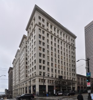 Seattle_-_Dexter_Horton_Building_pano_02